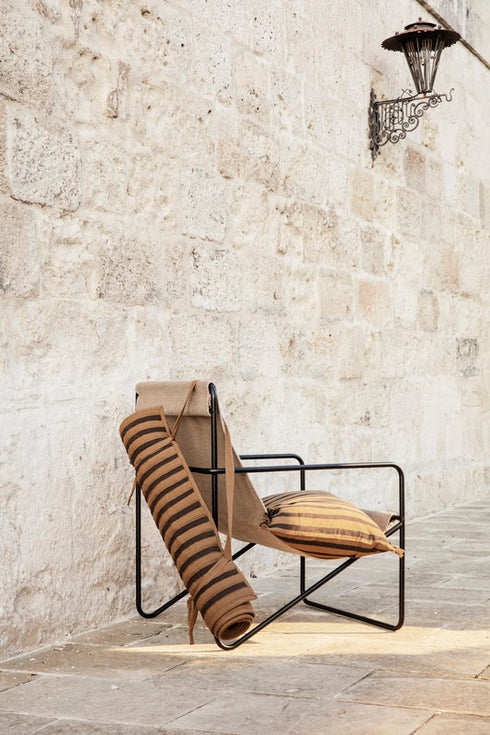 Desert Lounge Chair / Black